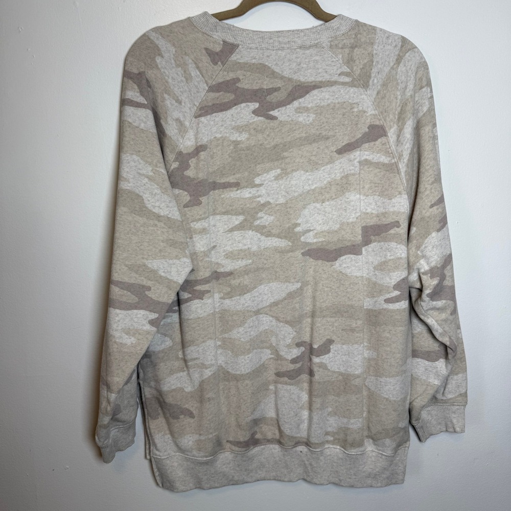American Eagle Sweatshirt Womens Small Beige Camo Soft‎ Jegging Fit Crewneck - Picture 3 of 10